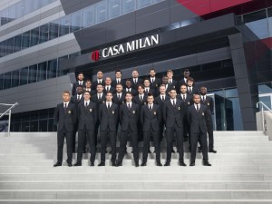 AC Milan players pose in their new Dolce & Gabbana uniforms (Photo Credits: Dolce & Gabbana)